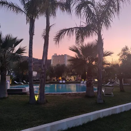 Hotel Torre Santamaria