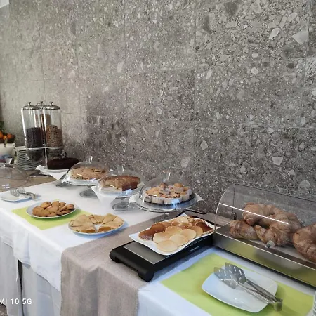 Hotel Torre Santamaria