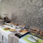 Hotel Torre Santamaria