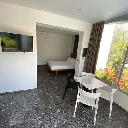 호텔 Torre Santamaria 4*
